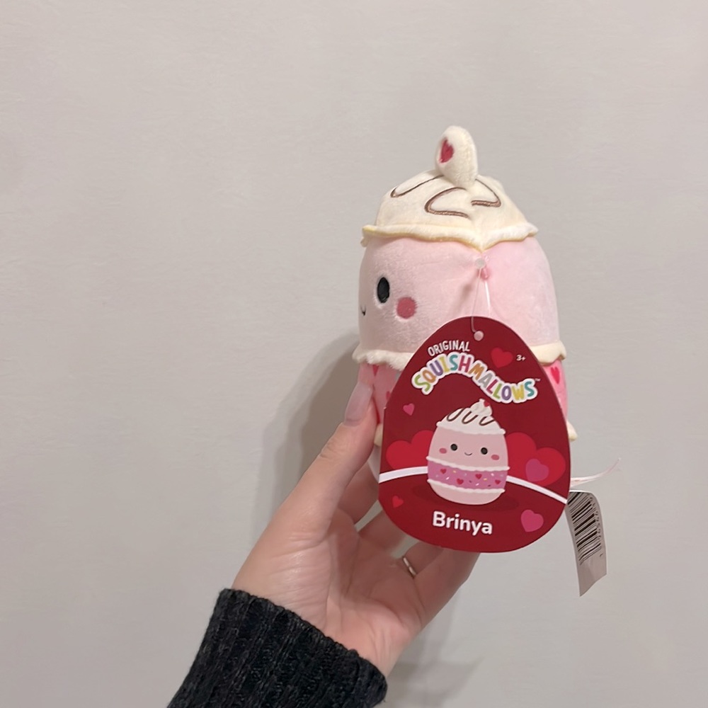 Squishmallows Brinya the Strawberry Sundae 5” - Picture 2 of 7